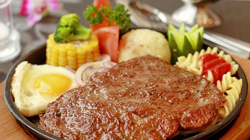 品尚品牛排加盟