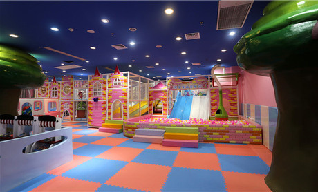泡泡堂儿童游乐园加盟
