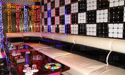 欢乐空间量贩ktv加盟店