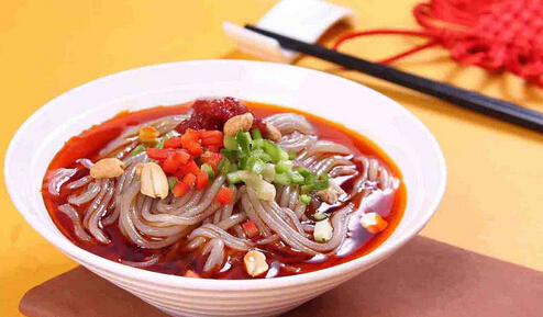 堂客家手工酸辣粉加盟