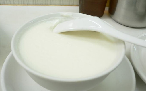 享天然鲜奶吧加盟