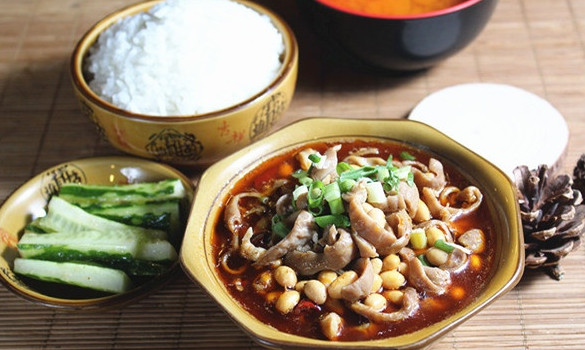 鲜鲜肥肠饭加盟