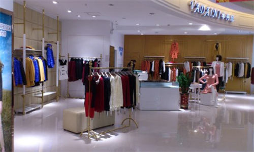 华丹尼女装加盟店