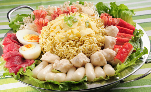 摩芝韩国年糕火锅加盟