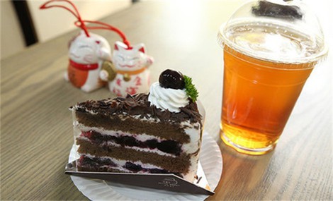 半桶水蛋糕加盟