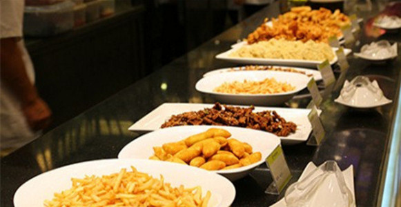 真快活自助火锅加盟