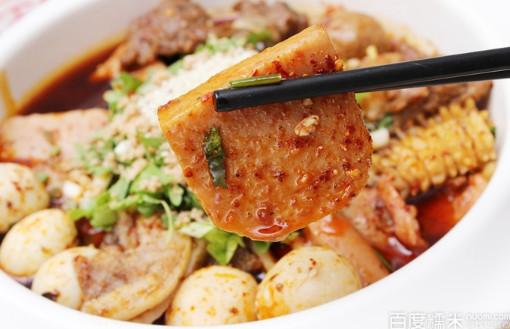 辣闪闪冒菜加盟