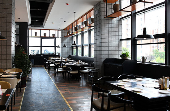 严厨老坛酸菜鱼加盟