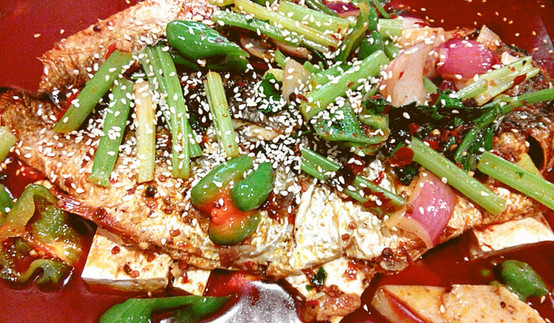 金厨帽烤鱼加盟