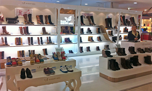 印心鸟女鞋加盟店