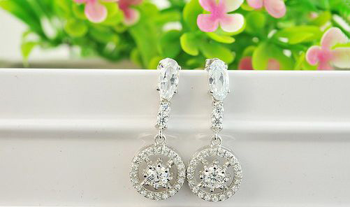 新亮点饰品加盟