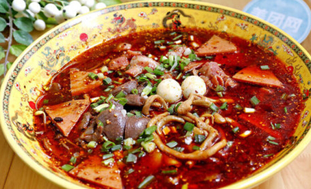 奇际火锅冒菜加盟