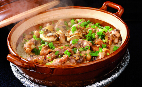 牛三藏牛杂火锅加盟