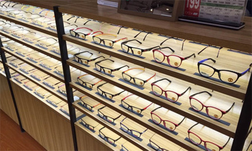 眼镜直通车加盟店