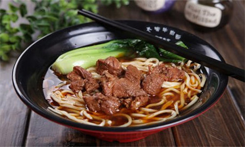 大嘴牛肉面加盟