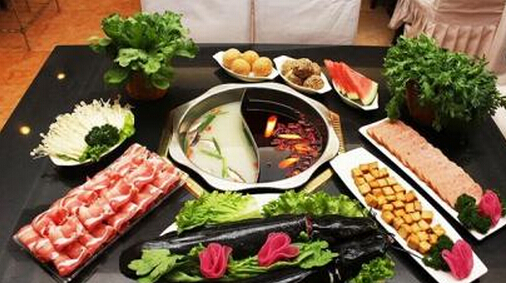 金山城火锅加盟