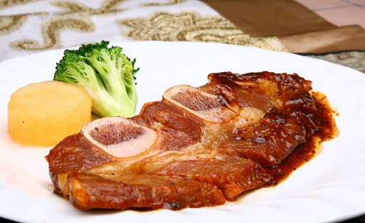 金巴斯牛排加盟