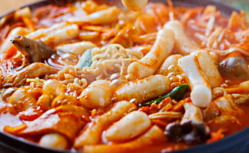 辛明堂洞年糕火锅加盟