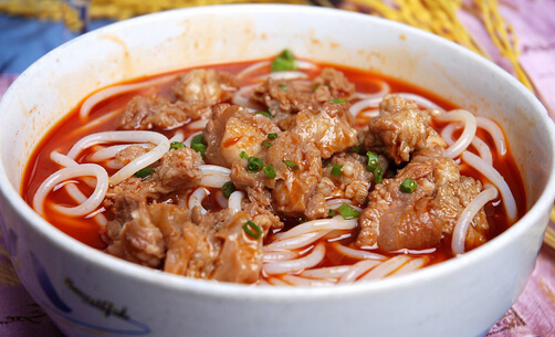 熊雄手工酸辣粉加盟