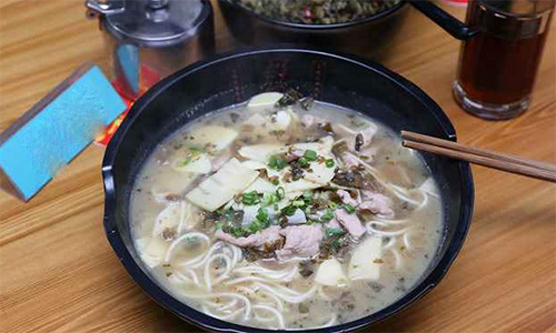 老金老汤面馆加盟