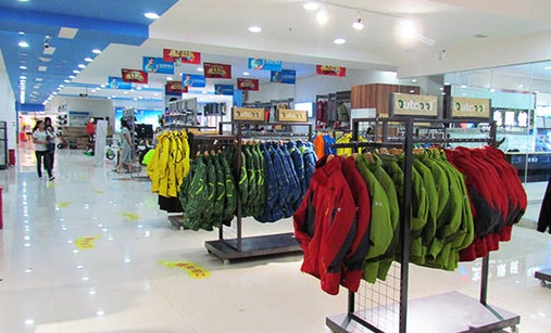 奥库户外运动超市加盟店
