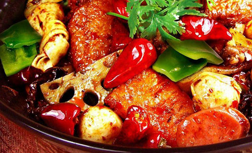 辣锅皇麻辣香锅加盟