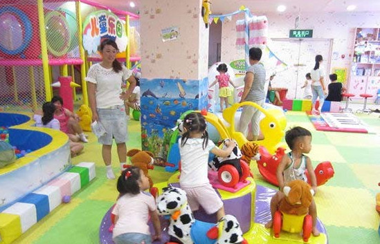 树袋熊儿童乐园加盟