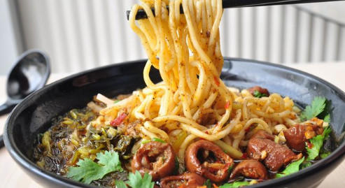 四姑娘肥肠面加盟