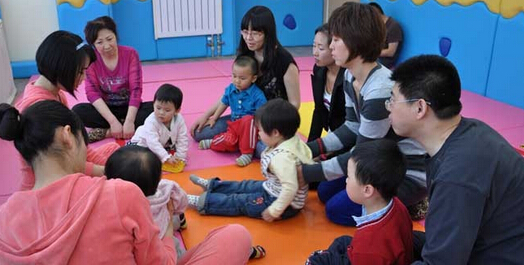 阳光亿婴早教加盟店