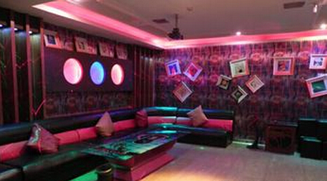 麦乐迪KTV加盟店