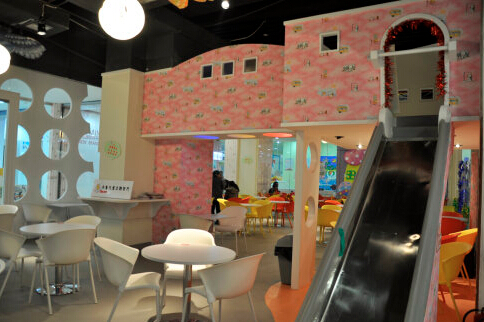 卡鲁儿童主题餐厅加盟店