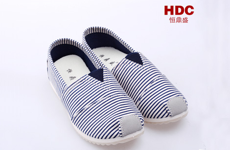 恒鼎盛老北京布鞋加盟