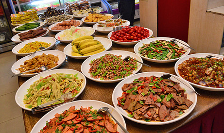 红透天自助火锅加盟店