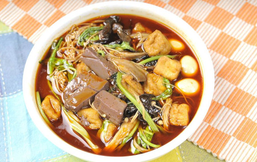 飞翔麻辣烫加盟店