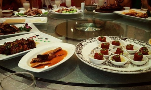 老山东鲁菜馆加盟店