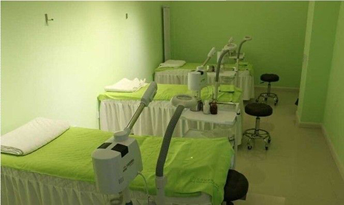 艾佤亚洲祛痘中心加盟