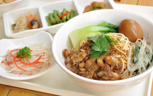 杨登金金牌卤肉面加盟