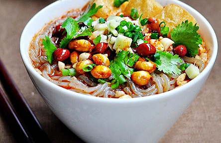 碗里来手工酸辣粉加盟