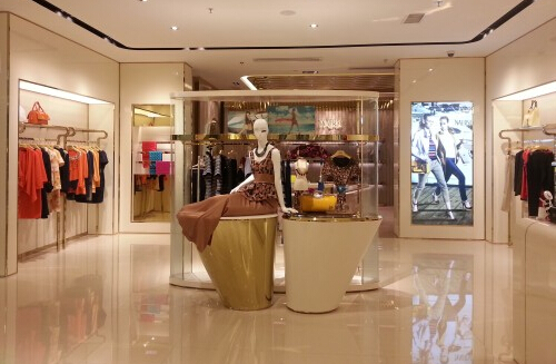 娜尔思女装加盟店