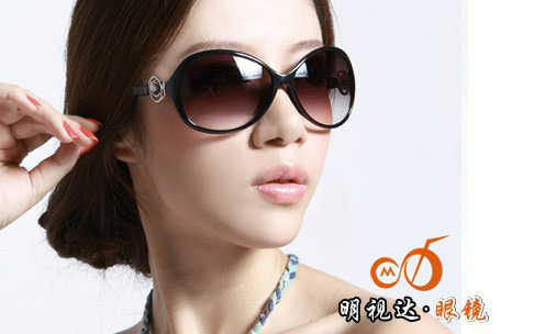 明视达眼镜加盟