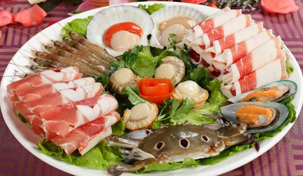 锅神涮涮锅加盟店