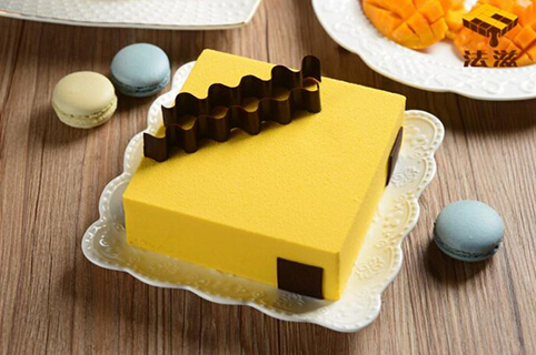 法滋蛋糕加盟费