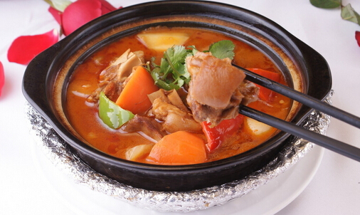 一品香黄焖鸡米饭加盟