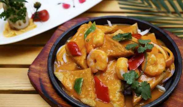 露斯港式茶餐厅加盟