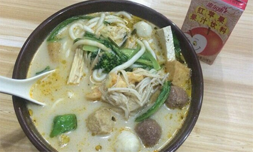 馍饭先生麻辣烫加盟