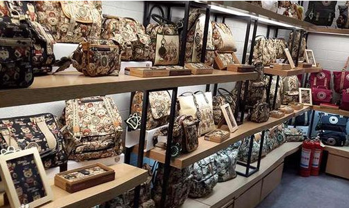 丹尼熊爱旅行加盟店