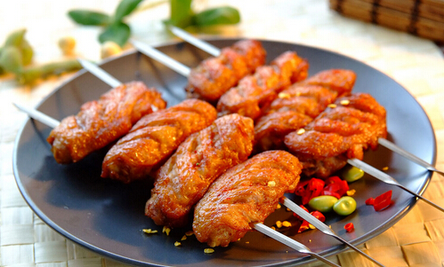 好吃佬石烤屋加盟