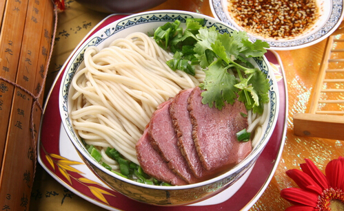 牛一嘴兰州牛肉拉面加盟