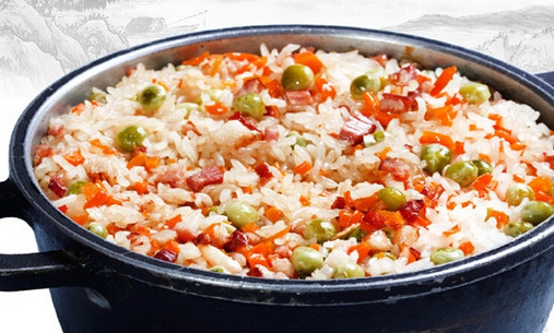 小锅饭豆腐馆加盟