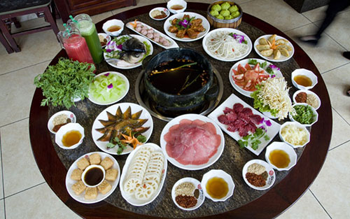 台新石头火锅加盟